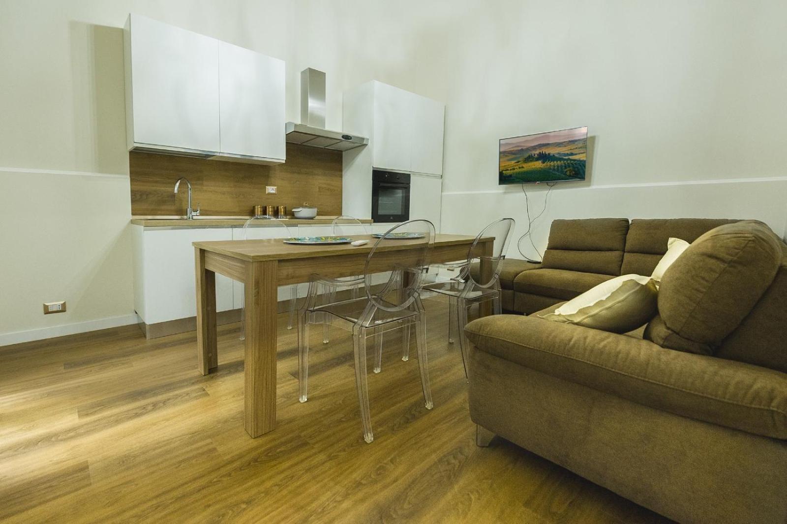 Martoglio - -