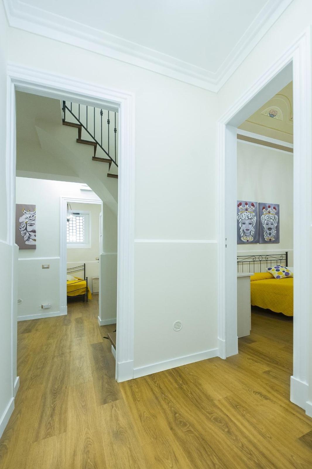 Apartment Martoglio - - Catania